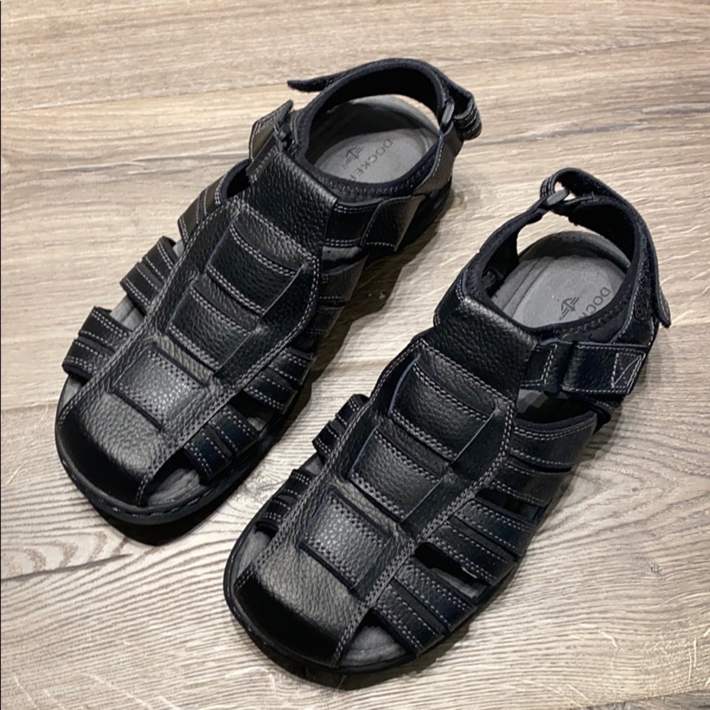 Dockers Men’s Sandals.  Size 9